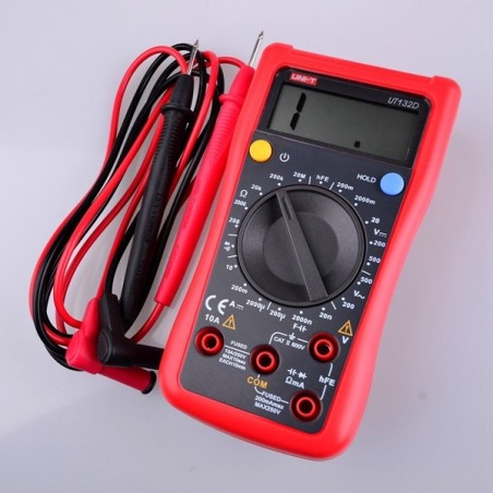 UNI-T UT132D Digital Multimeter